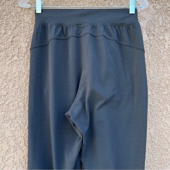 Lululemon 4 Womens Crop Jogger Pants Everyday Athleisure Workout Gym - Picture 9 of 15